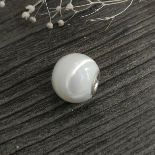 Ampearlbeads Natural Round Mother of Shell beads Fit Charm Bracelets or Bangle