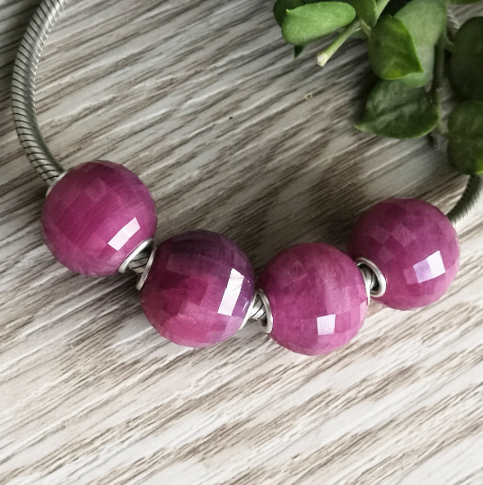 Natural Ruby Bead Big Round Gemstone Beads with Trapezoidal Cutting Hand Made Jewelry for Charm Bracelets and Bangles