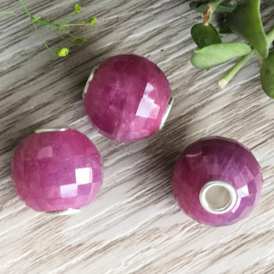 Natural Ruby Bead Big Round Gemstone Beads with Trapezoidal Cutting Hand Made Jewelry for Charm Bracelets and Bangles