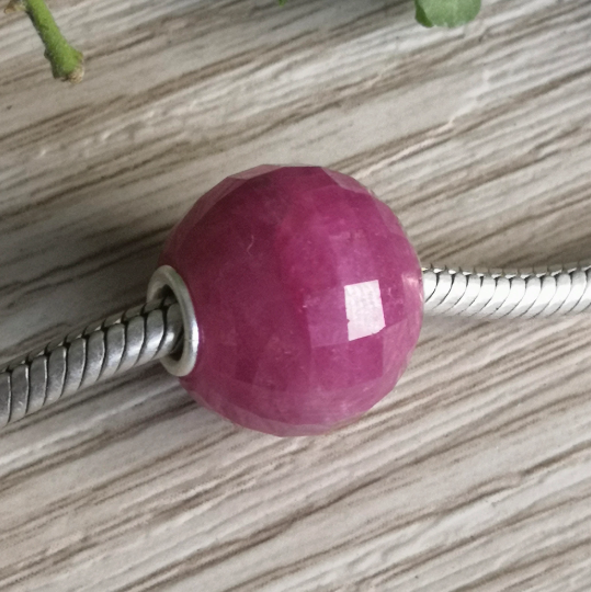 Natural Ruby Bead Big Round Gemstone Beads with Trapezoidal Cutting Hand Made Jewelry for Charm Bracelets and Bangles