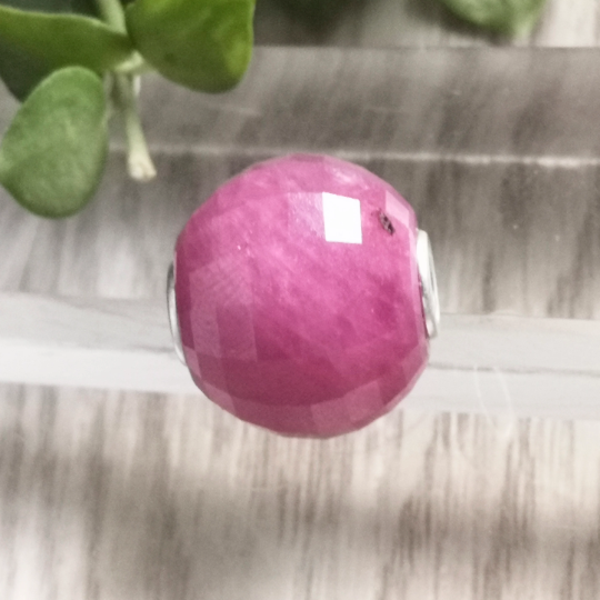 Natural Ruby Bead Big Round Gemstone Beads with Trapezoidal Cutting Hand Made Jewelry for Charm Bracelets and Bangles
