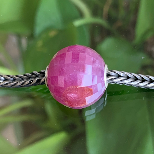Natural Ruby Bead Big Round Gemstone Beads with Trapezoidal Cutting Hand Made Jewelry for Charm Bracelets and Bangles