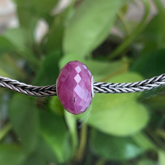Faceted Gorgeous Ruby Bead Genuine Jewellery with Big Silver Core Suitable for European Bracelets