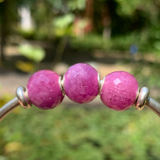 Elegant Faceted Mini Round Ruby Beads Corundum Beads Natural Gemstone Hand Made Beads Artisan Beads Fit for European Bracelets and Bangles