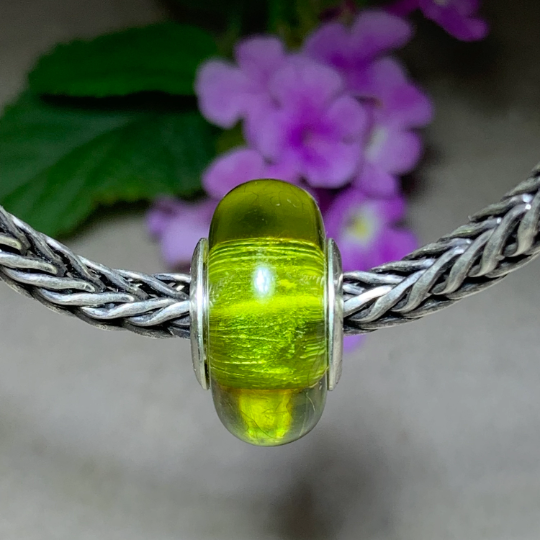 Smooth Green Amber Beads Marvellous Ampearlbeads Fit Big Core European Charm Bracelets or Bangles