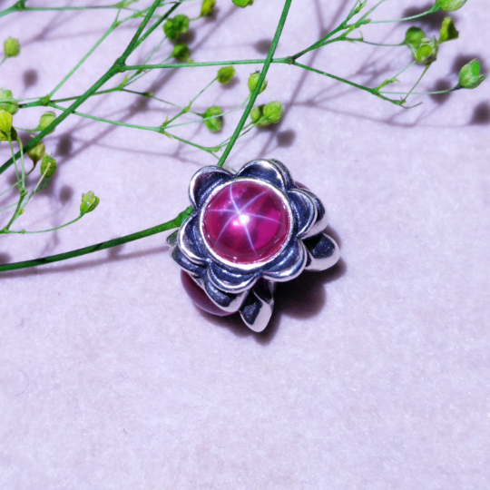 Ampearlbeads Starlight Ruby Three Sizes Silver Flower Beads Moonstone Bead Glass Bead for European Charm Bracelets