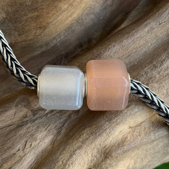 Stylish Ampearlbeads Moonstone Cube Beads with Silver Core Orange Grey Moonstone for European Pandora Trollbeads Bracelets or Bangles
