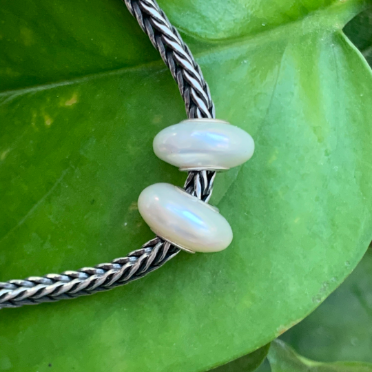 Stylish Natural Flat Small Pearl Freshwater Pearl Beads With Silver Core Amazing Beads for European Bracelet