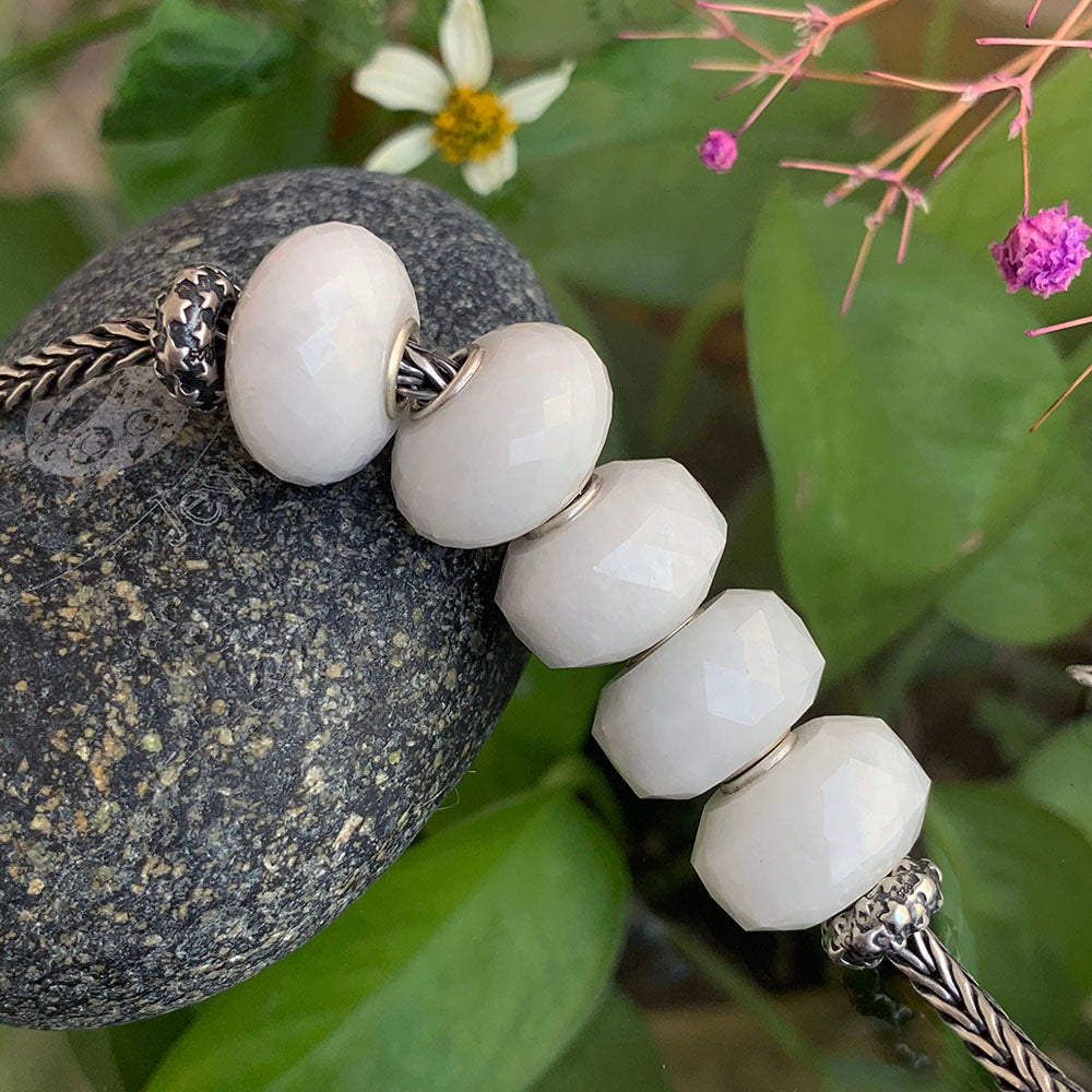 Faceted White Jade Gemstone Bead with Sliver Core for European Charm Bracelets