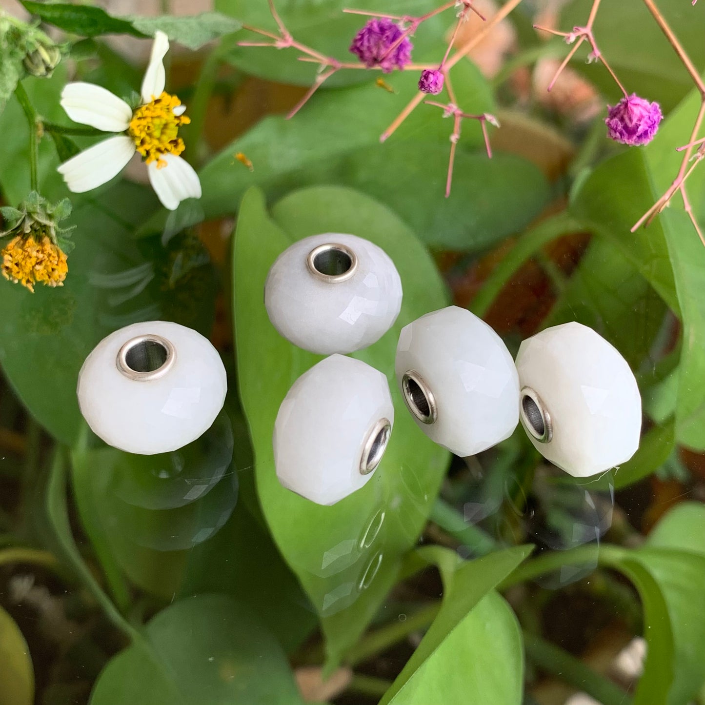 Faceted White Jade Gemstone Bead with Sliver Core for European Charm Bracelets