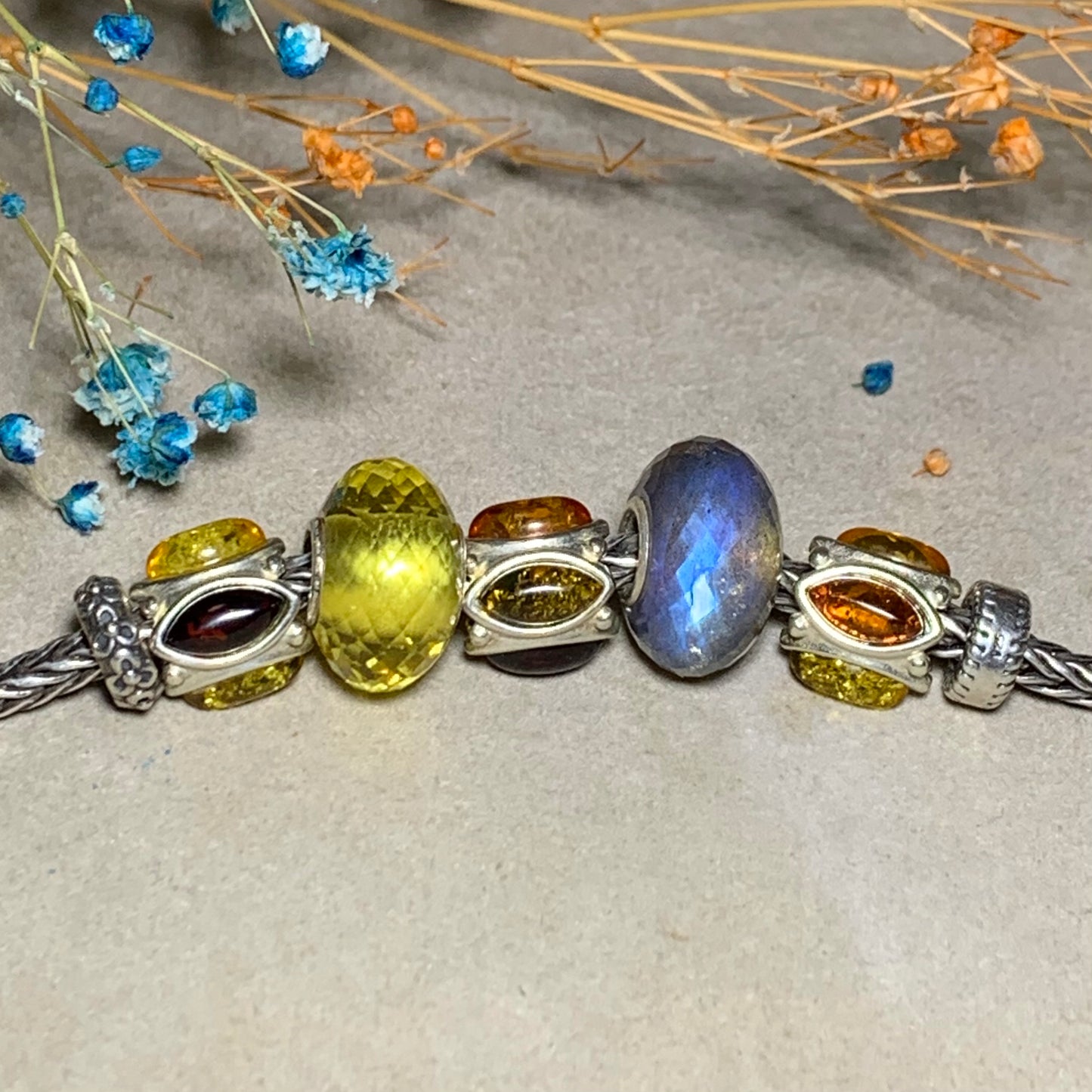 Sterling Sliver Beads Inlay with Gorgeous Ambers Creative Design Jewellery for European Bracelets