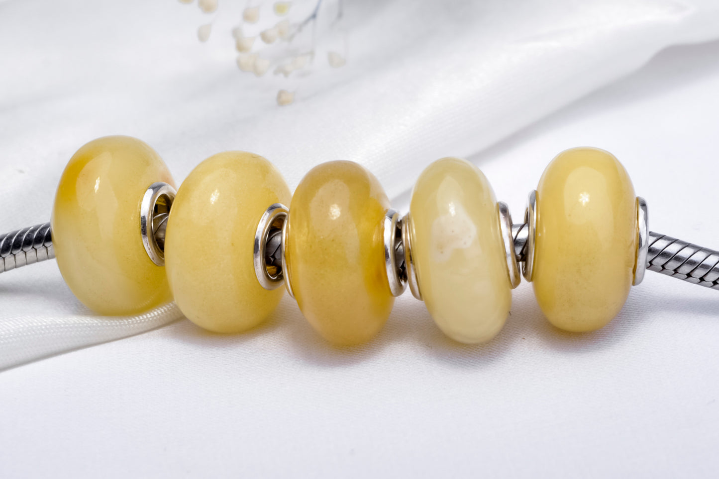 yellow and white amber 14-15mm 5