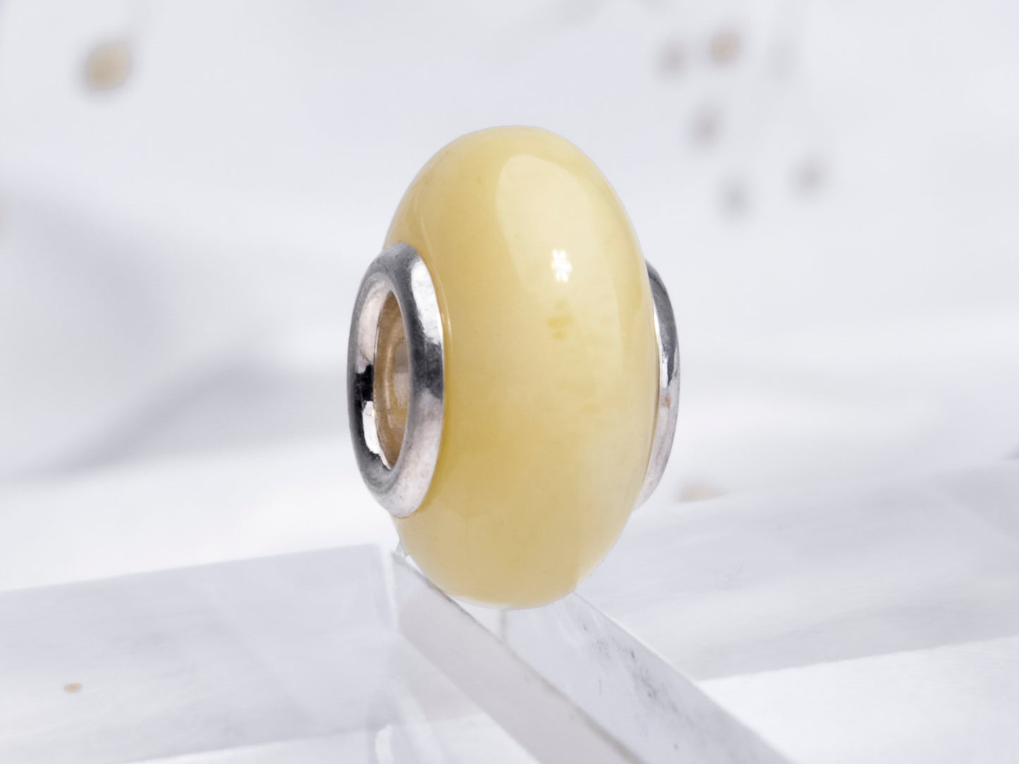 yellow/white amber 5