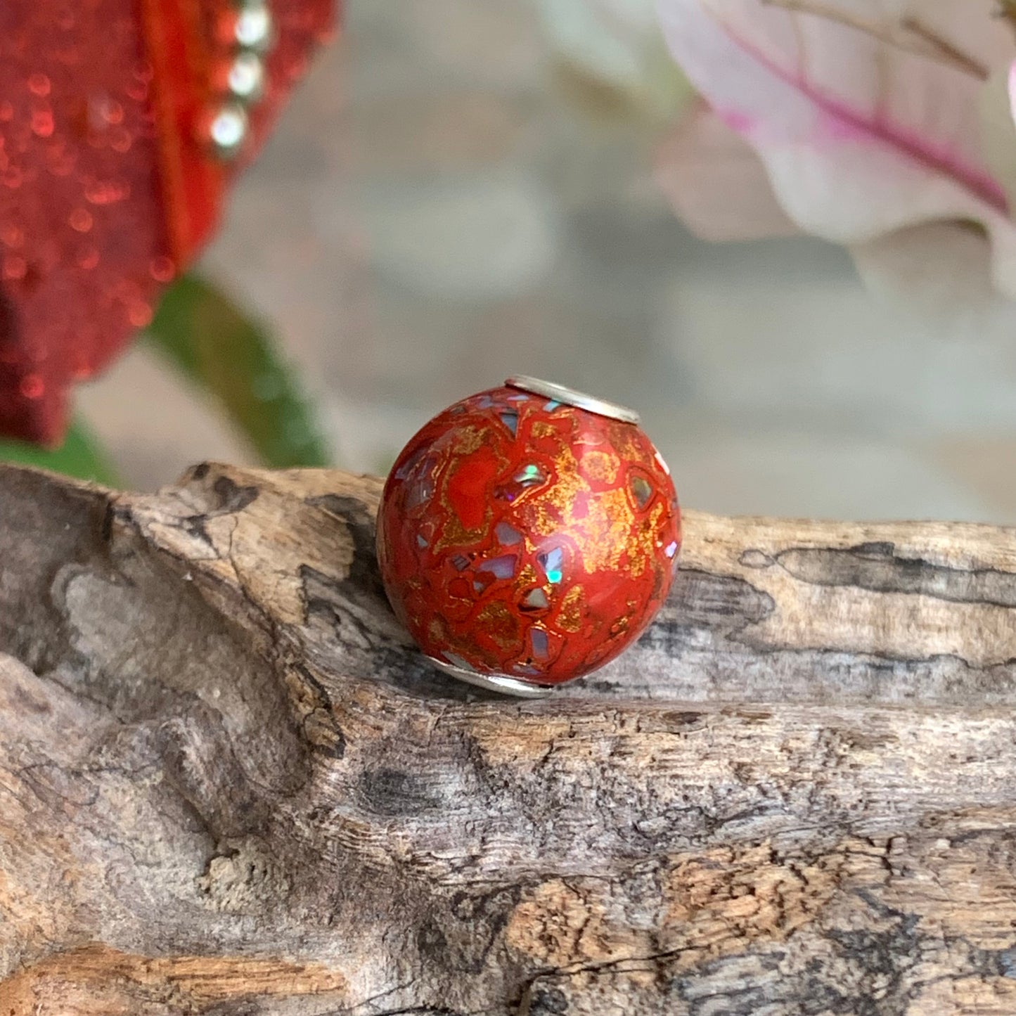 Gorgeous Red Natural Resin Painted Handmade Wooden Beads Wood Beads with Silver Core for Trollbeads Bracelets or Some Pandora Bangles