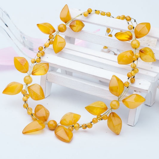 amber-necklace-flower-shaped