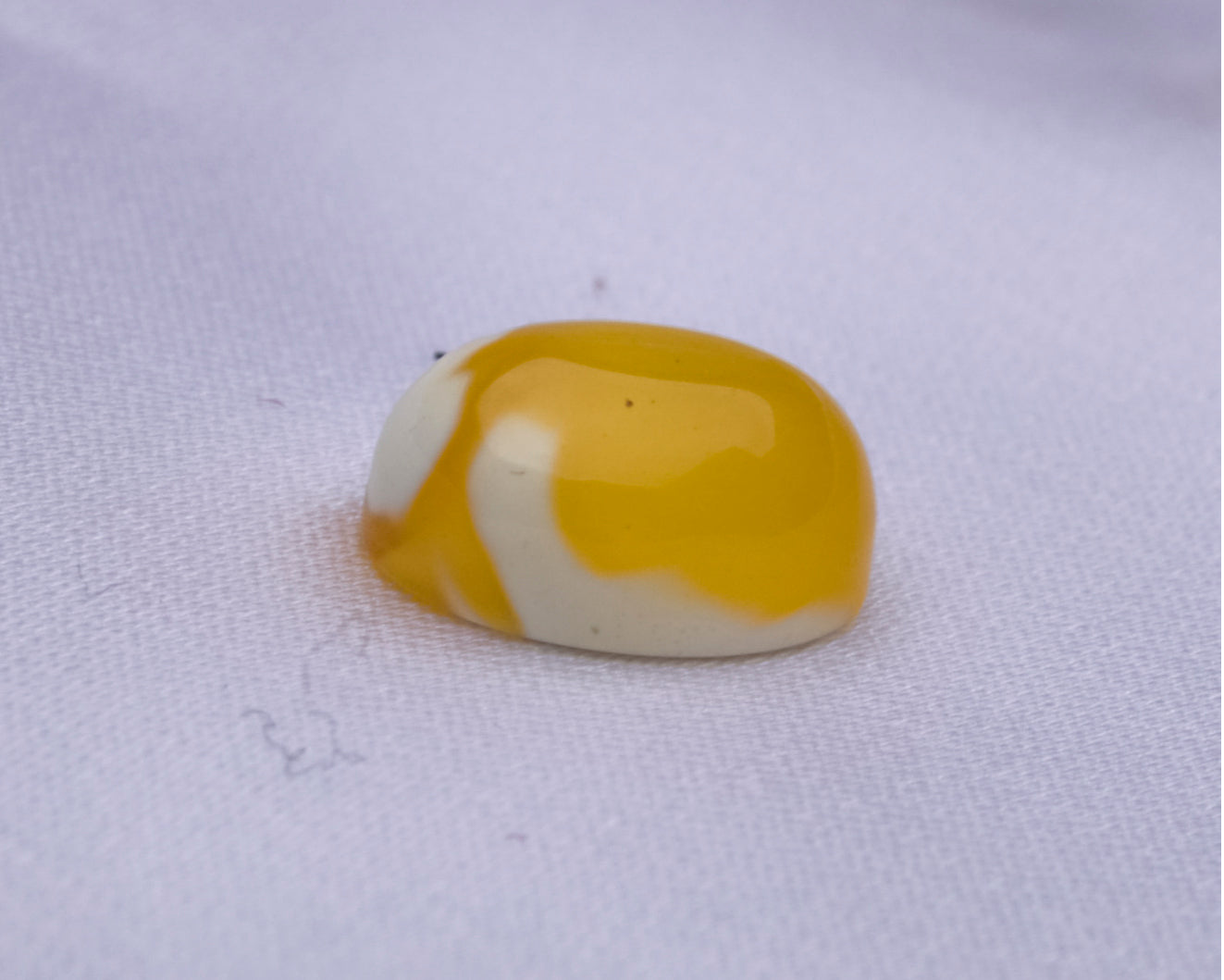 smooth yellow antique amber ring surface