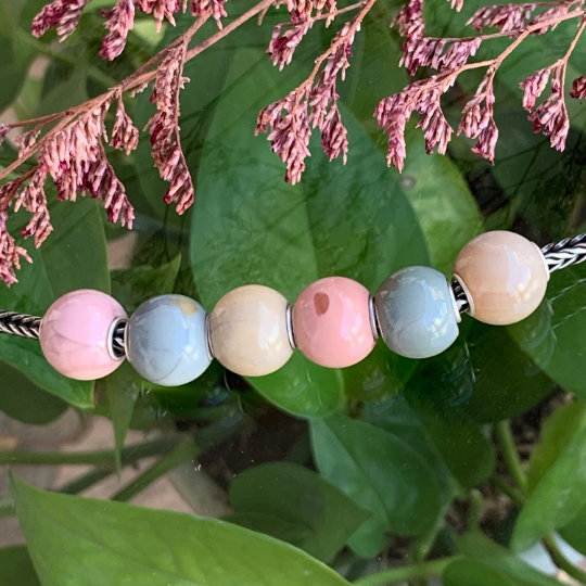 Cute Mini Round Alashan Agate Beads Rainbow Agate Beads With Silver Core for European Pandora Trollbeads Bracelets or Bangles