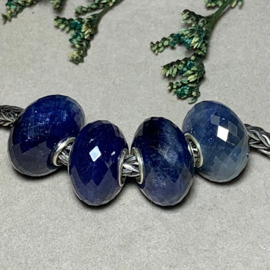 Blue 2025 sapphire beads