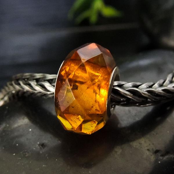 Cognac Amber Charm Faceted2