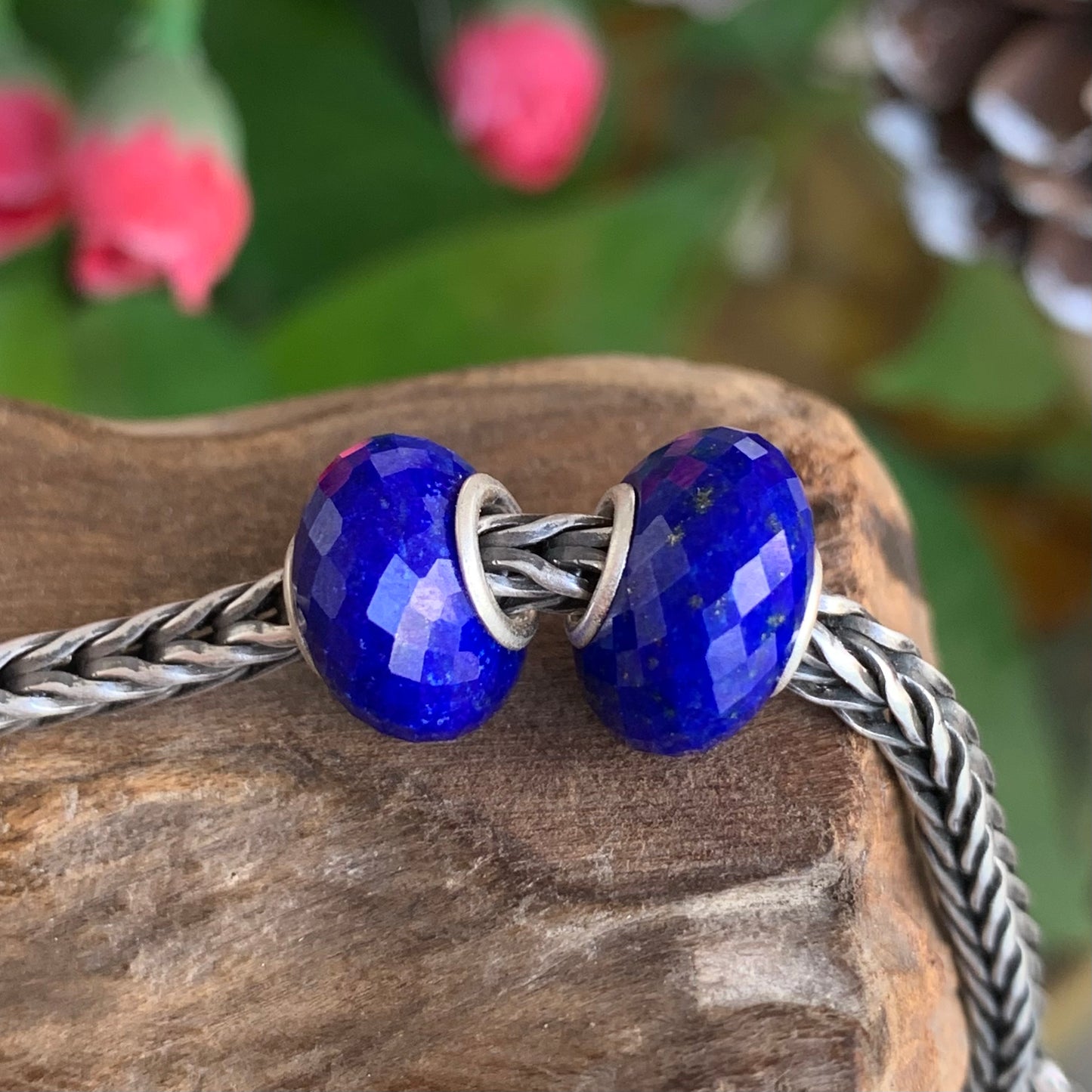 Faceted Small Size Royal Blue Lapis Lazuli Beads with Silver Core Compatible For European Bracelet Bangles