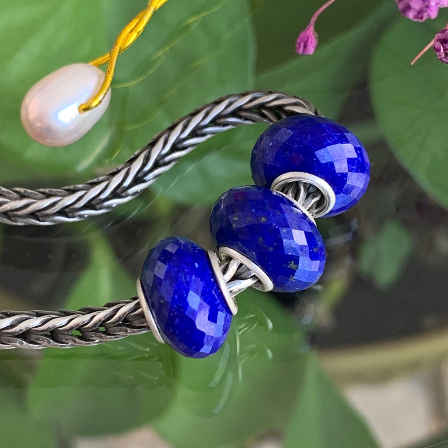 Faceted Small Size Royal Blue Lapis Lazuli Beads with Silver Core Compatible For European Bracelet Bangles