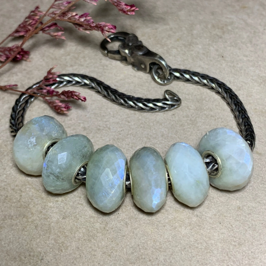 Faceted Natural Grey Moonstone Bead with Silver Core for European Bracelets