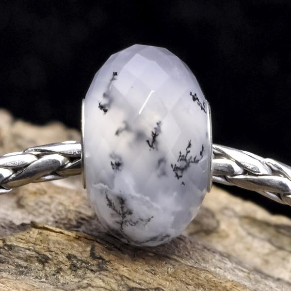 Faceted Agate Dendritic Partially Transparent Bead1