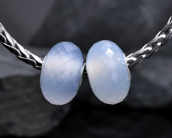 Faceted Blue Chalcedony Bead3
