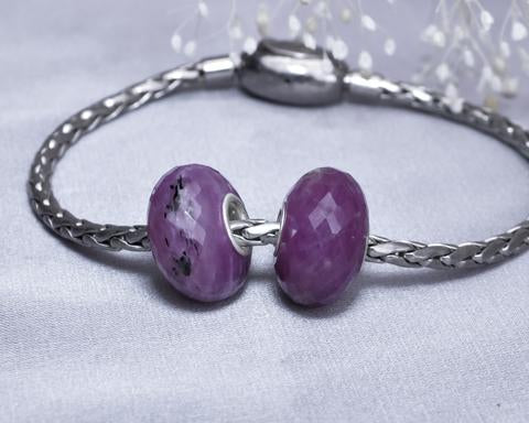 Faceted Gorgeous Ruby Bead Value4