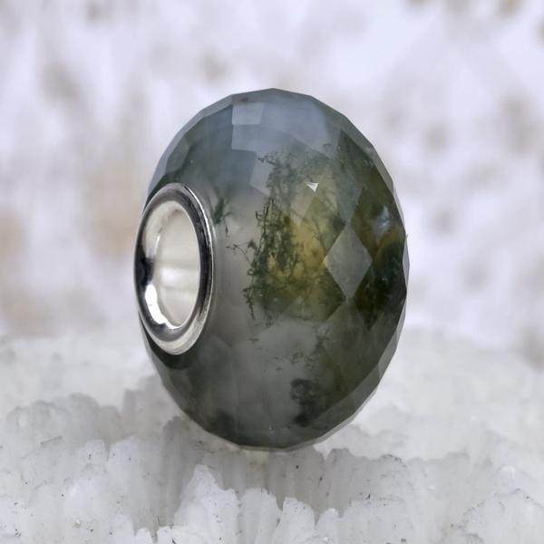 Faceted Green Waterweeds Agate Bead 