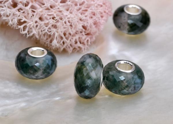 Faceted Green Waterweeds Agate Bead 6