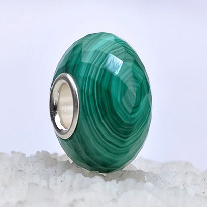 green malachite bead