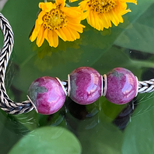 Lovely Ruby Zoisite Mini Round Beads Fit European Trollbeads Bracelets and Some of the Pandora Bangles
