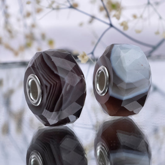 Persian Agate Onyx Bead 1