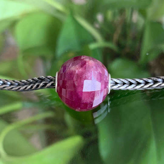 Natural Ruby Bead Big Round Gemstone Beads with Trapezoidal Cutting Hand Made Jewelry for Charm Bracelets and Bangles