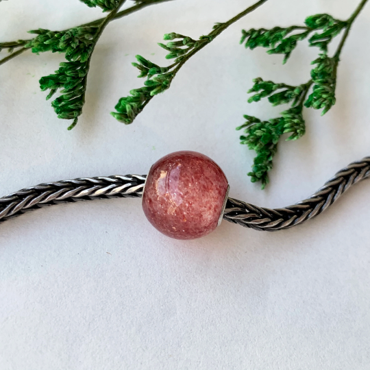 Nautral Sheening Strawberry Quartz Beads Mini Round Small Core beads for European Charm Trollbeads Bracelets or Pandora Bangles