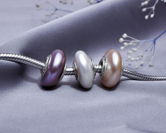Stylish Natural Oval Pearl Freshwater Pearl Beads With Silver Core Amazing Beads for European Bracelet