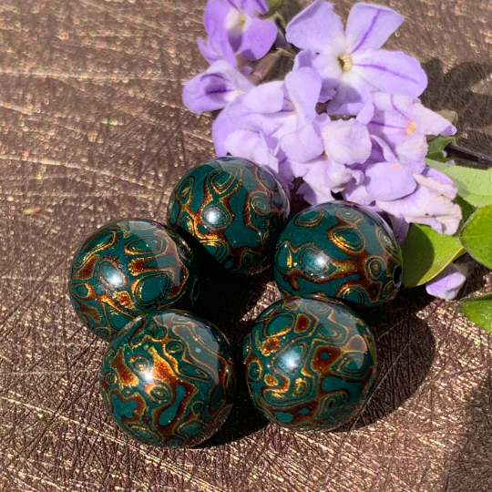 Dark Peacock Green Natural Resin Painted Handmade Wooden Beads Wood Beads with Silver Core for Bracelets