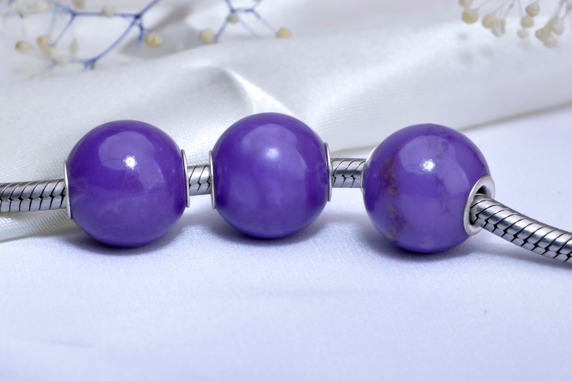 Natural Small Round Beads Purple Mica