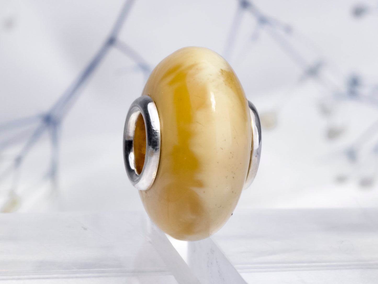 yellow and white amber 14-15mm 2